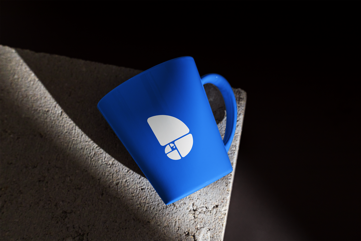 Denovation Blue Mug